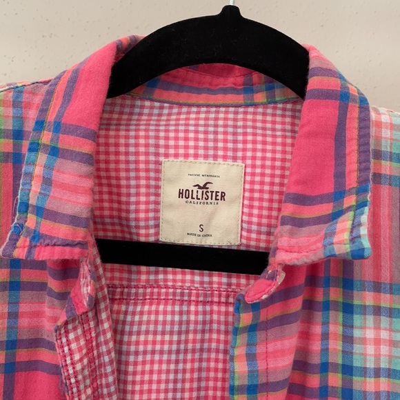 ✨Hollister Pink Plaid Shirt✨ - Picture 4 of 8